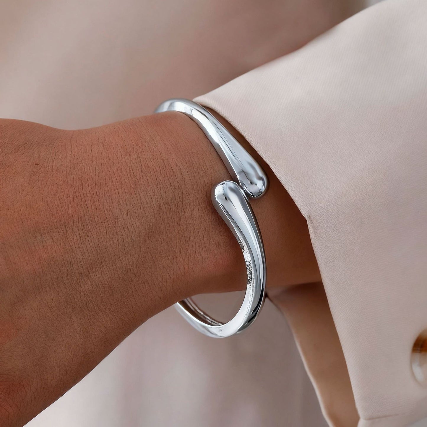 Leaves Glossy Irregular With Personality Stripes Bracelets