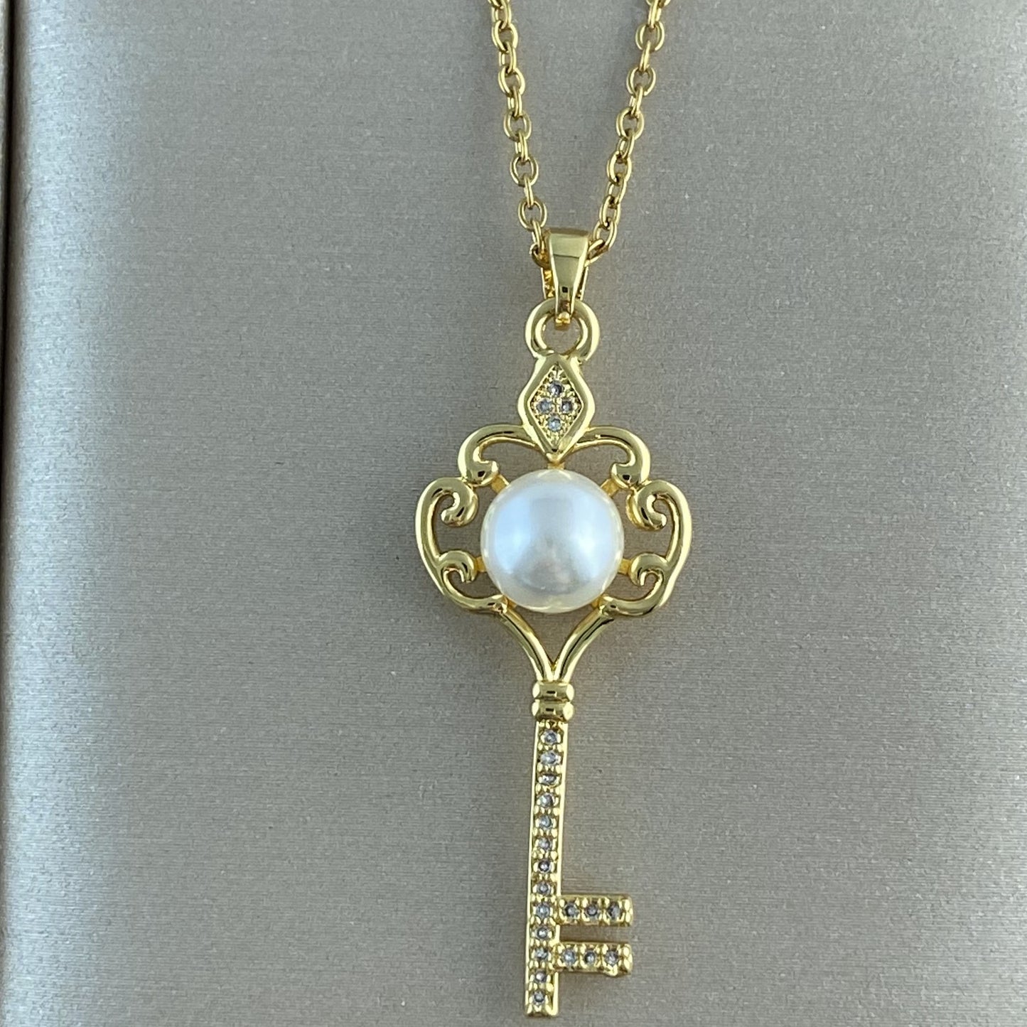 Women's Real Gold Plating Opal Fox Clover Pendants