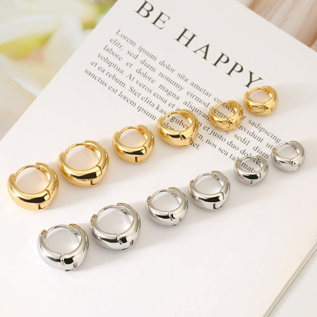 Fashion Clips Niche Shaped High-grade Light Ear Buckle