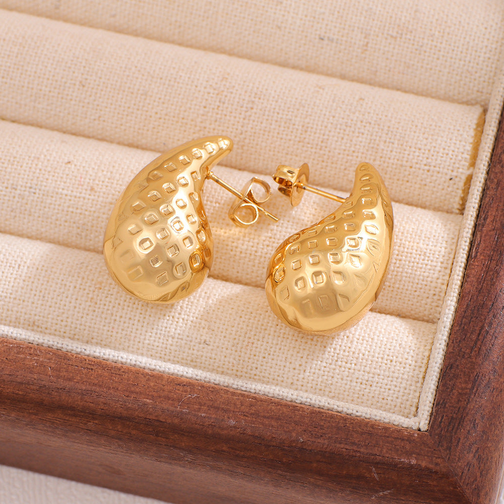 Women's Shaped Tube Style Light Luxury Fashion Simple Luxurious Earrings