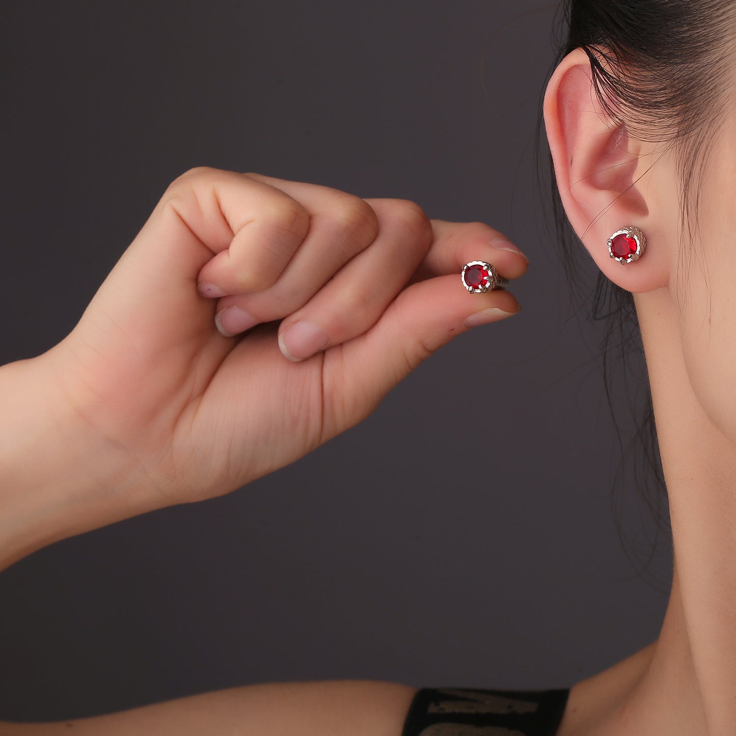 Dragon Claw Without Pierced Red Elegant Mini Fashion Male Stud Earrings