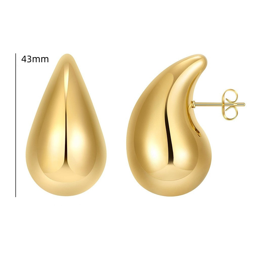 Women's Korean Fashion Temperamental Minority Design Style Petite Stud Earrings