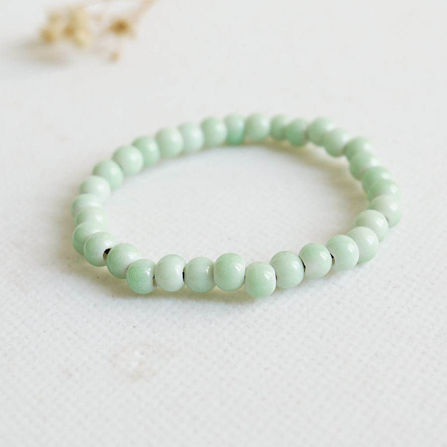 Idyllic Sweet Gradient Color Beaded Hand Bracelets