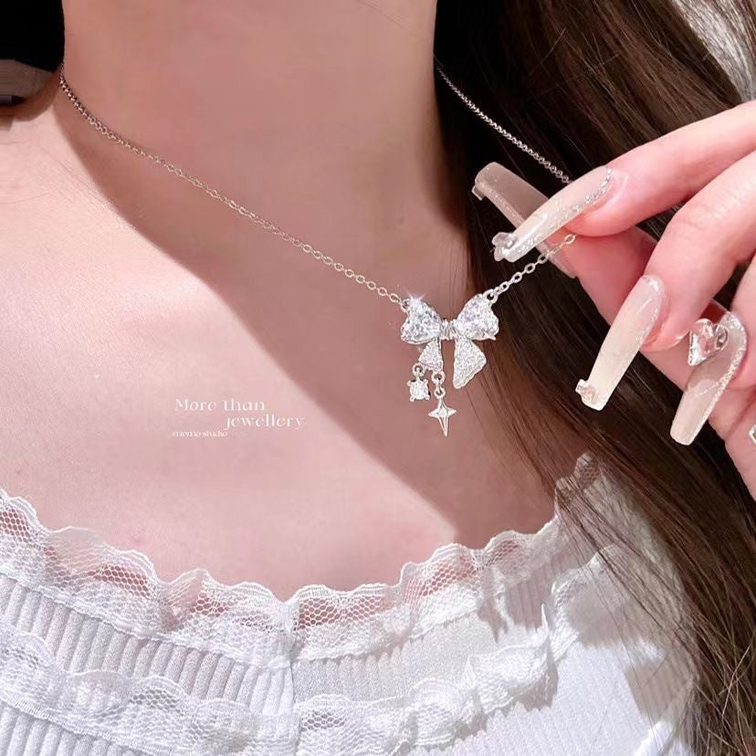 Alloy Bow Clavicle Chain Light Luxury Minority High Pendants