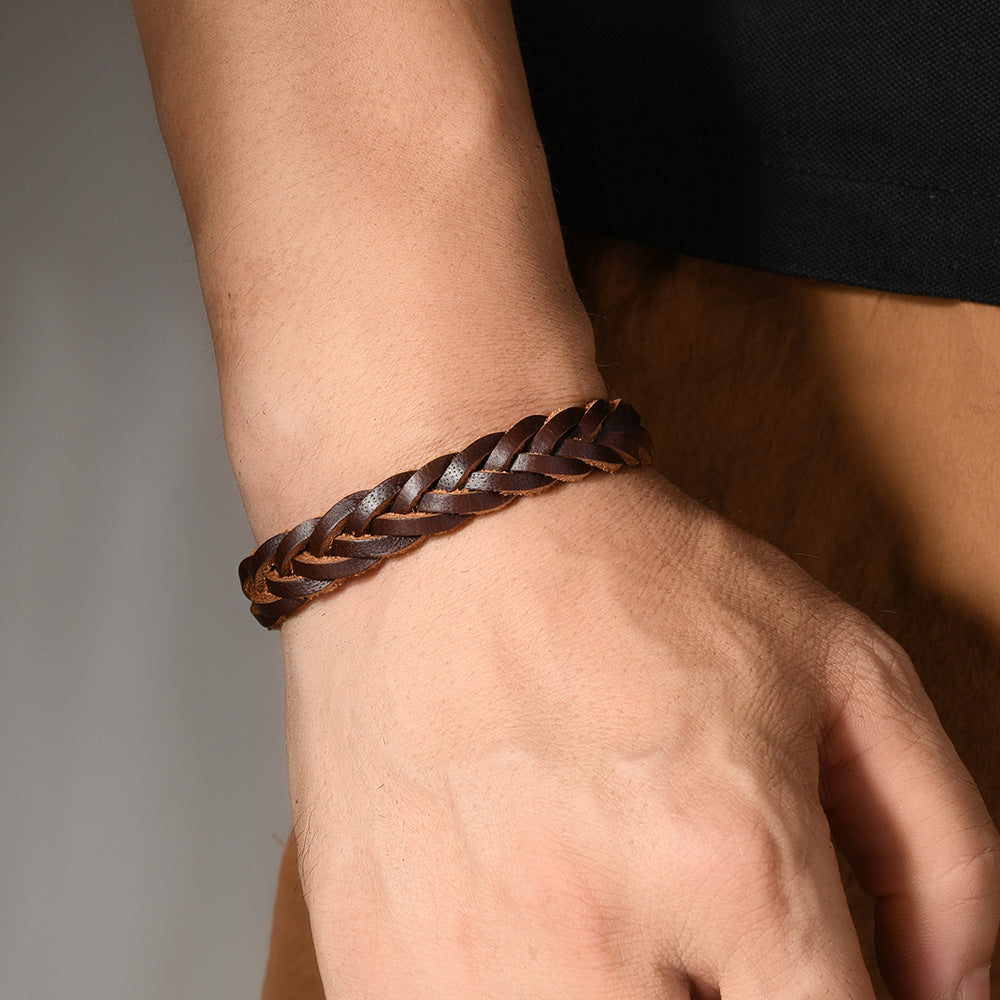 Men's Weave Cattle Leather Simple Fashion Hand-knitted Bracelets