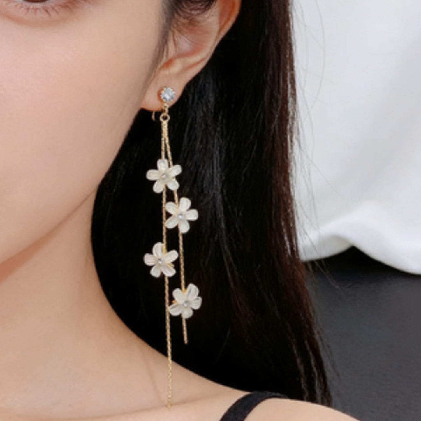 Women's Fresh Long Sweet Ice Crystal Flower Tassel High-grade Temperament Super Stud Earrings