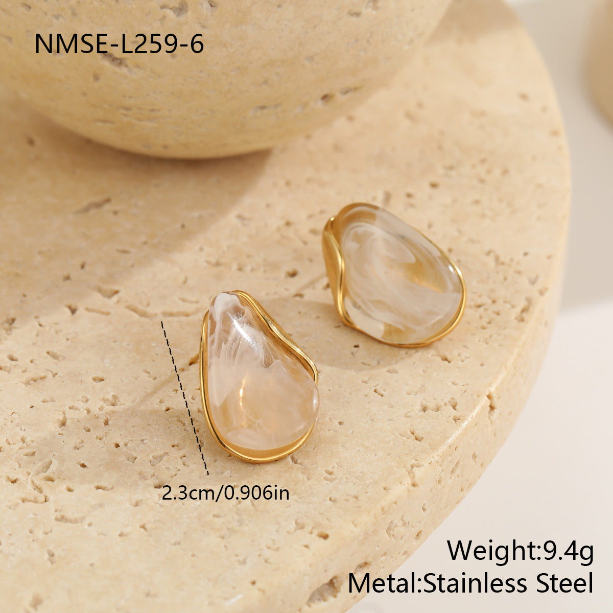 Women's High-grade Temperament Amber Resin For Light Luxury Minority Metal Patch Earrings