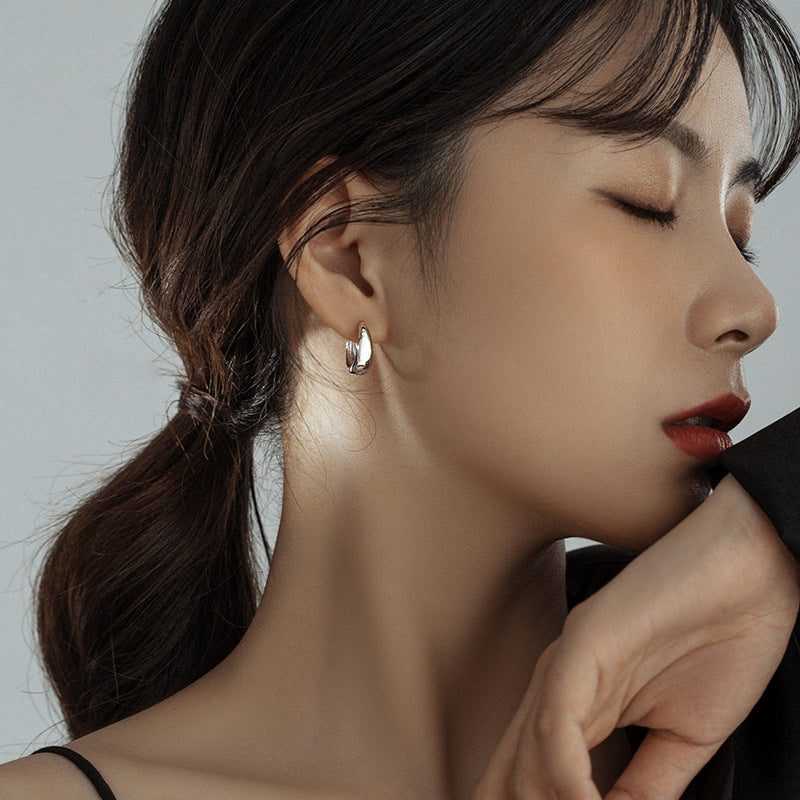 Sier Simple Cold Style Ear Trendy Stud Earrings