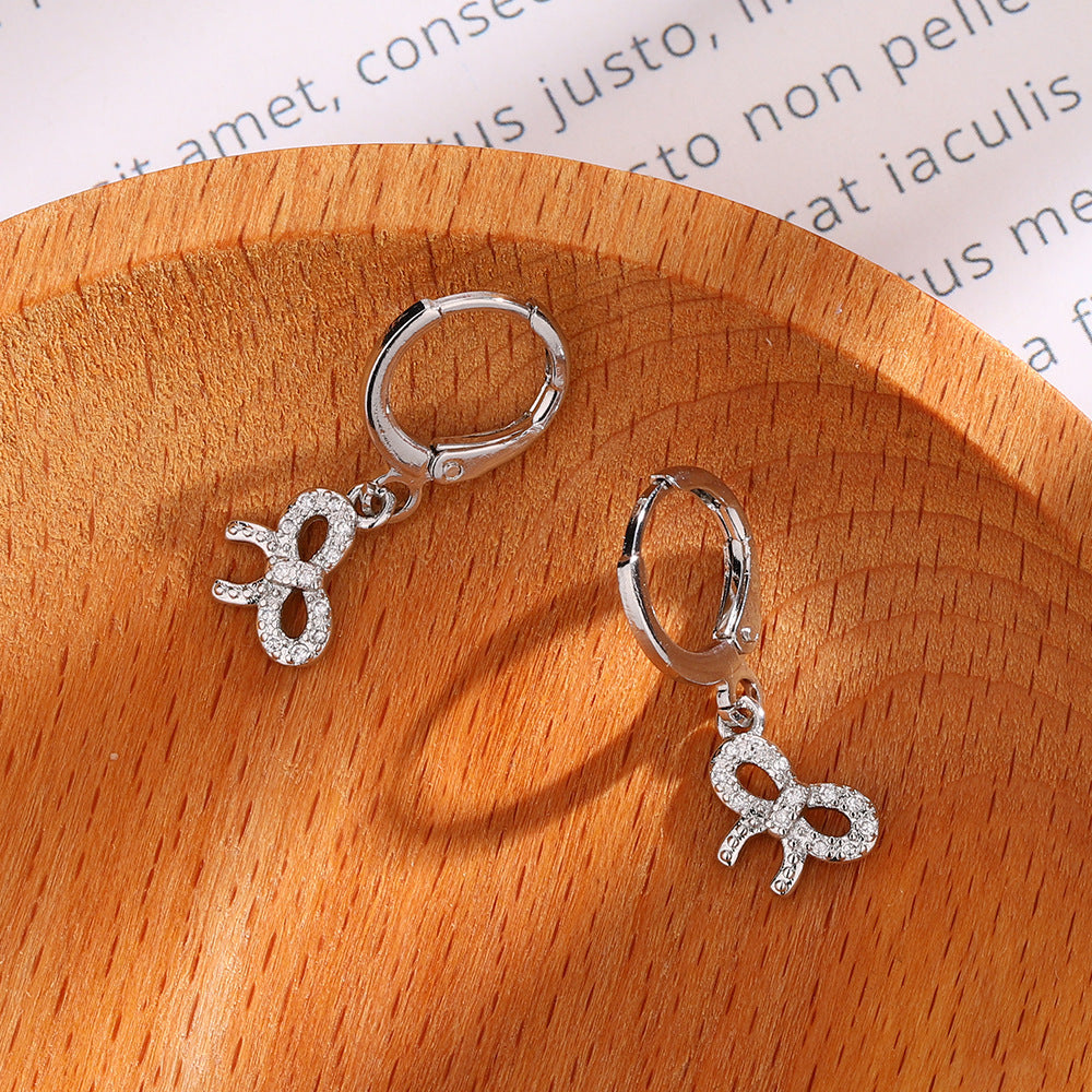 Women's Bow Full Diamond Clip Exquisite Hollow Niche Style Design Ear Buckle