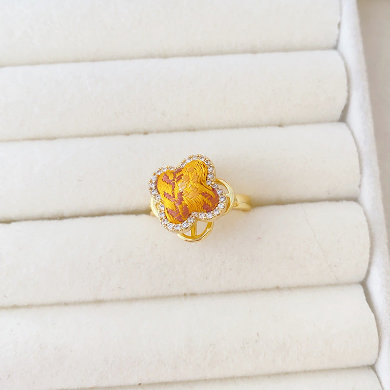 Style Song Dynasty Brocade Clover Rotatable Finished Delicate Rhinestone Copper Rings
