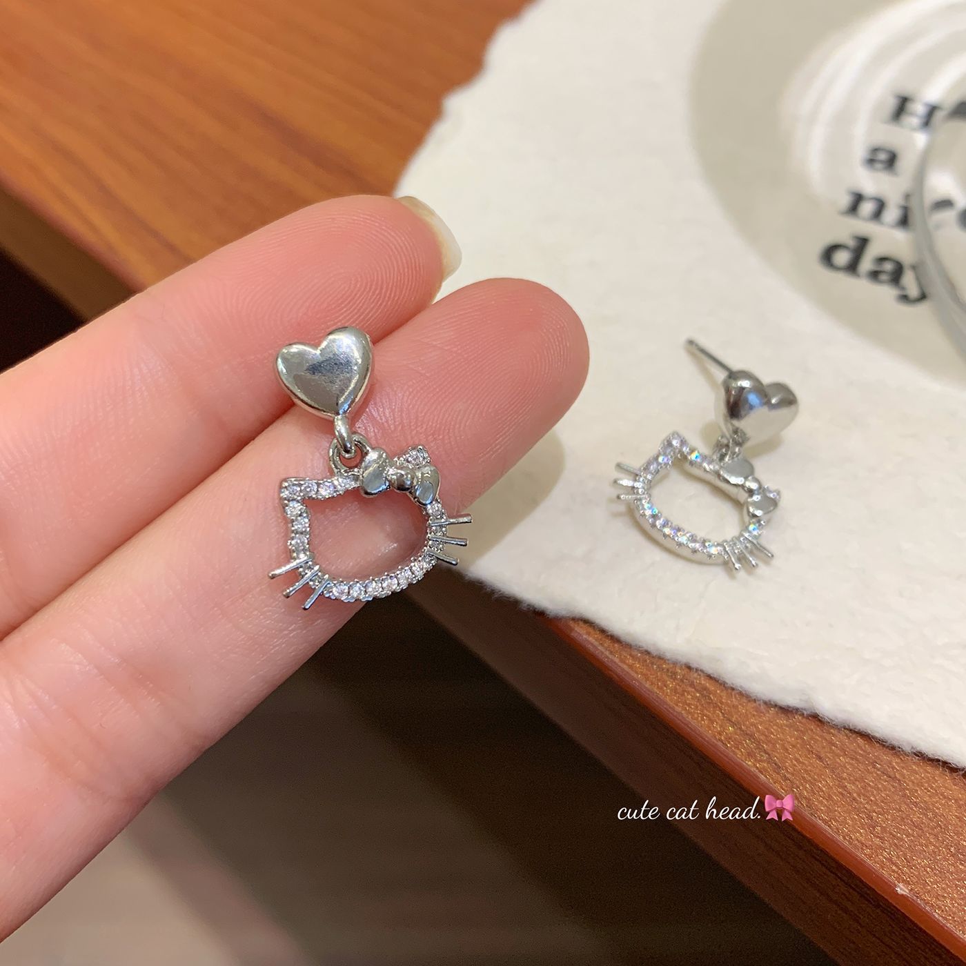 Women's Style Light Luxury Copper Micro Inlaid Zircon Earrings