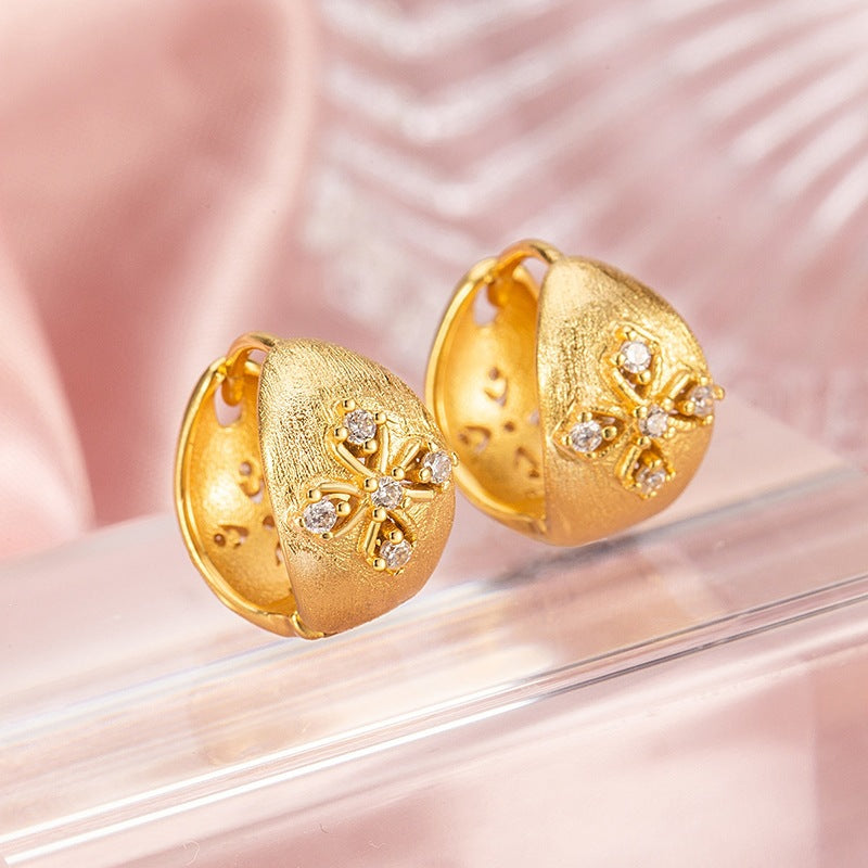 Cruciate Flower Clip Female French Vintage Style Hollow Brushed Design Rings