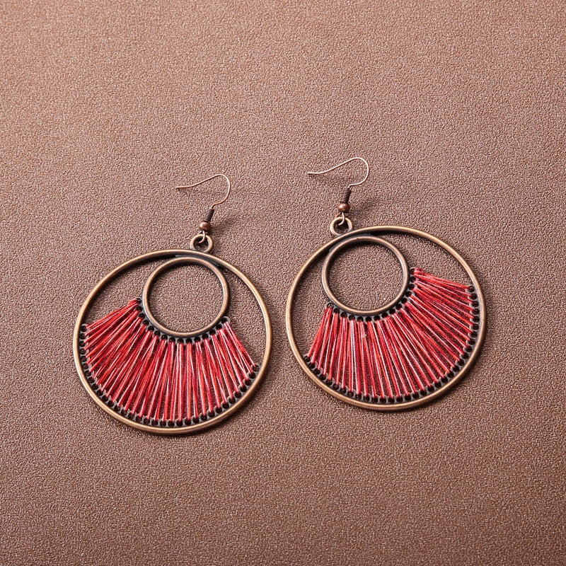 Profile Large Female Retro Style Temperament Earrings