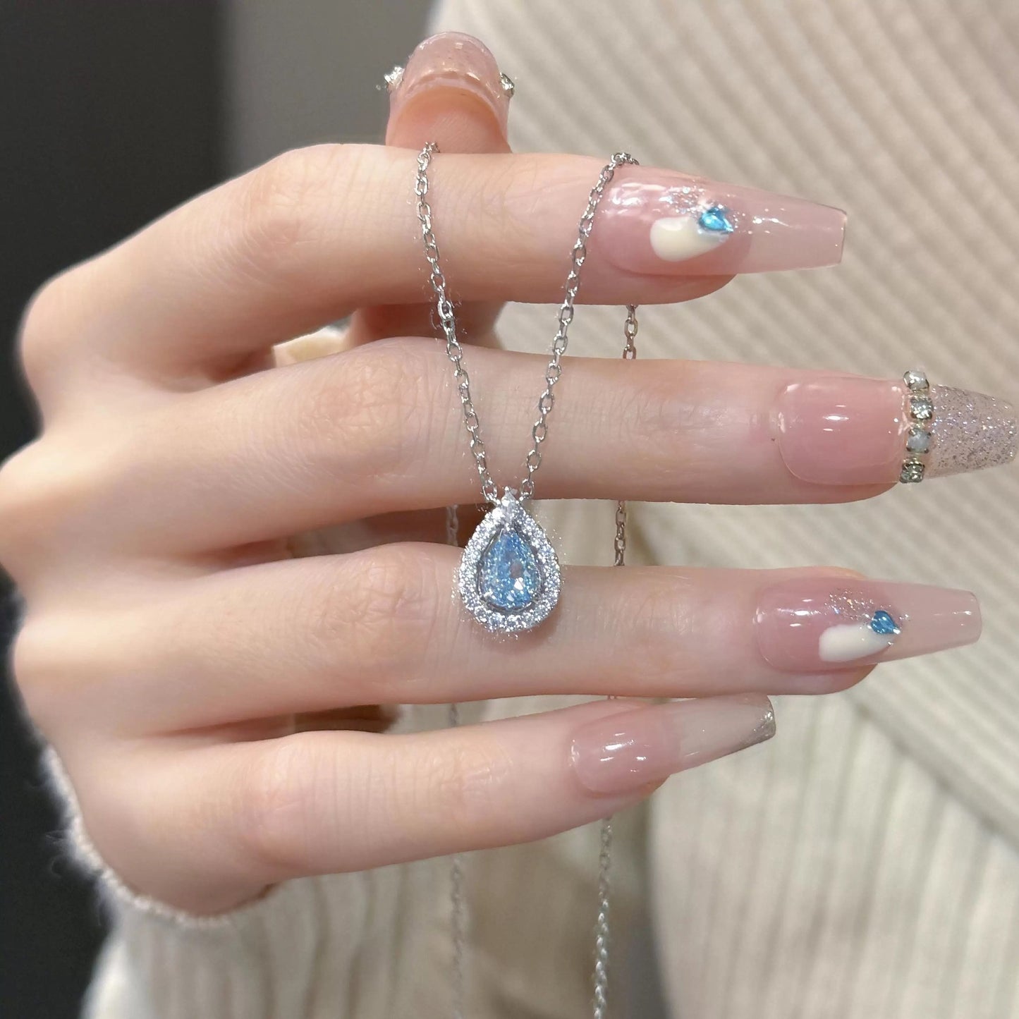 Women's Blue Tears For Light Luxury Minority High-grade Water Pendants