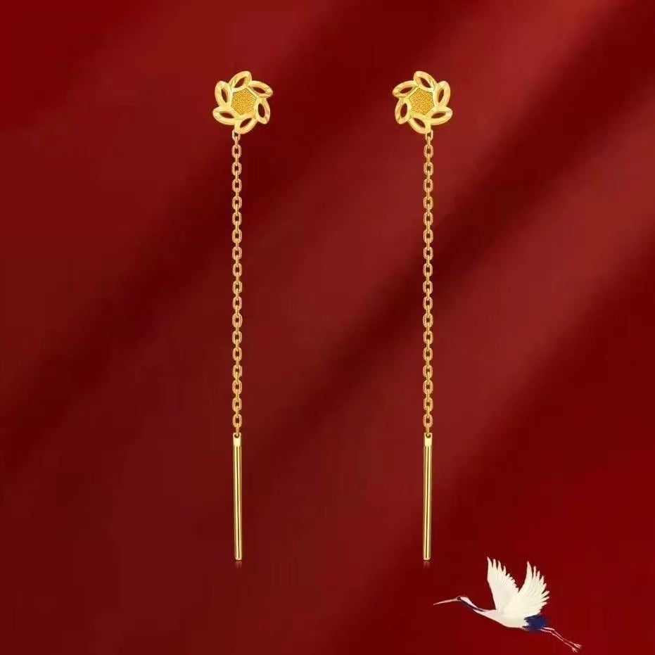 Women's Gold-plated Flowers Live Chain Boutique Fashion Ear Line