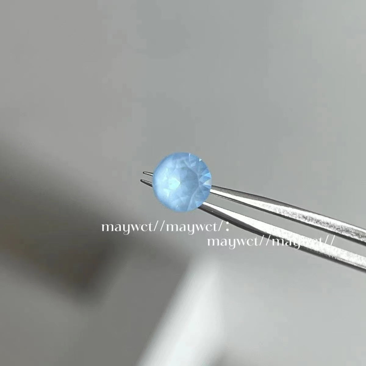 Round Diamond Titanium Steel Screw Ear Stud Earrings