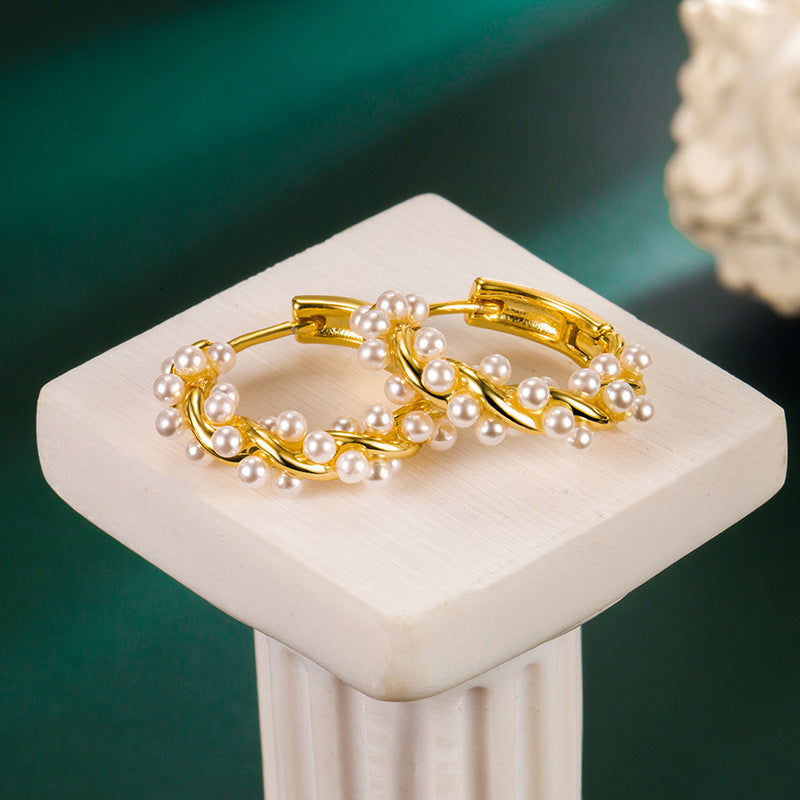 Women's Luxury Temperament Circle Pearl Trendy Clip Rings