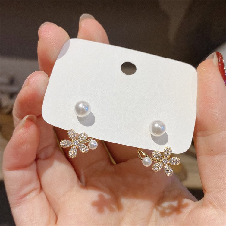Diamond Flower Niche Temperamental Personalized Advanced Design Stud Earrings