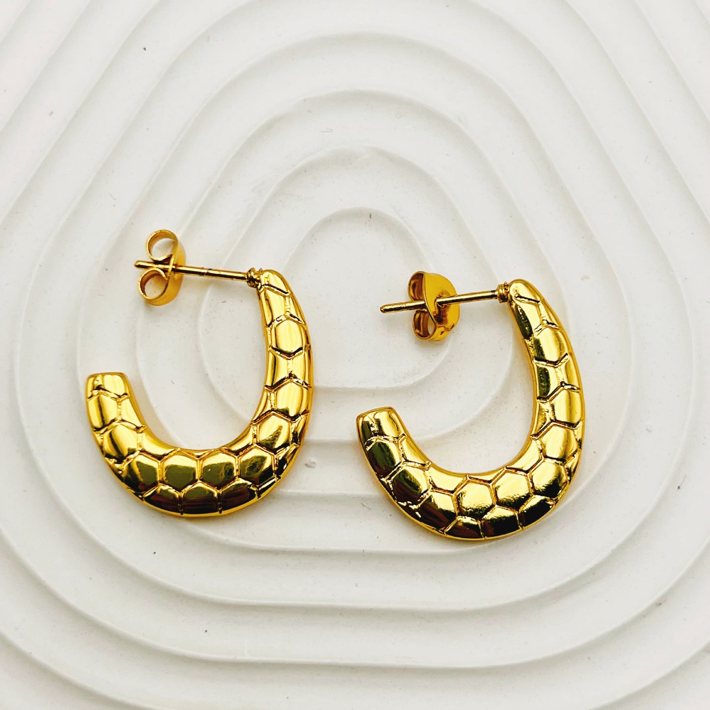 Women's Exaggerated Stainless Steel Round For Ear Clip Geometric Earrings