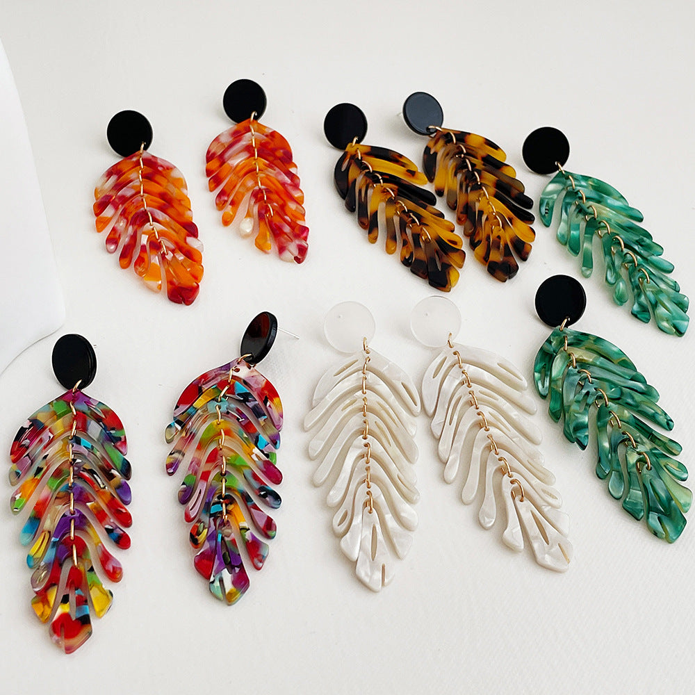 Leaf Shaped Female High Profile Retro Earrings