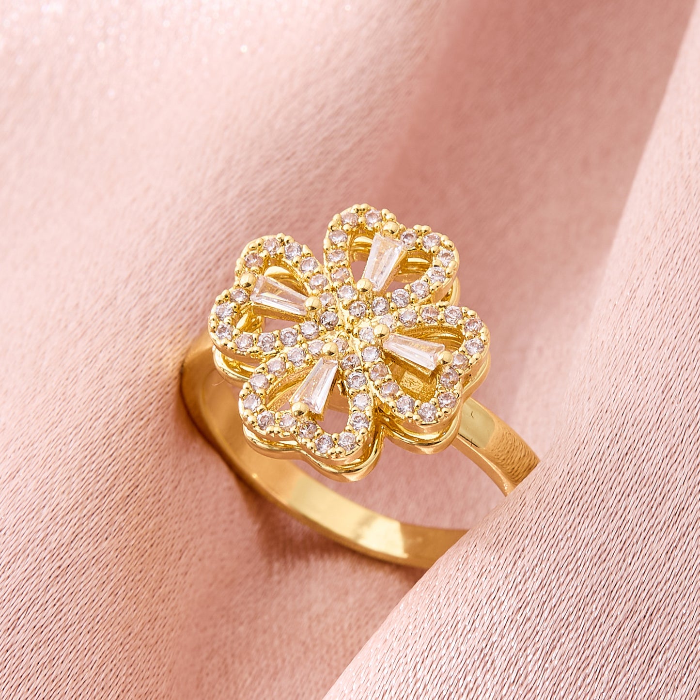 Valentine's Day Gift Flower Zircon Rotatable Ring