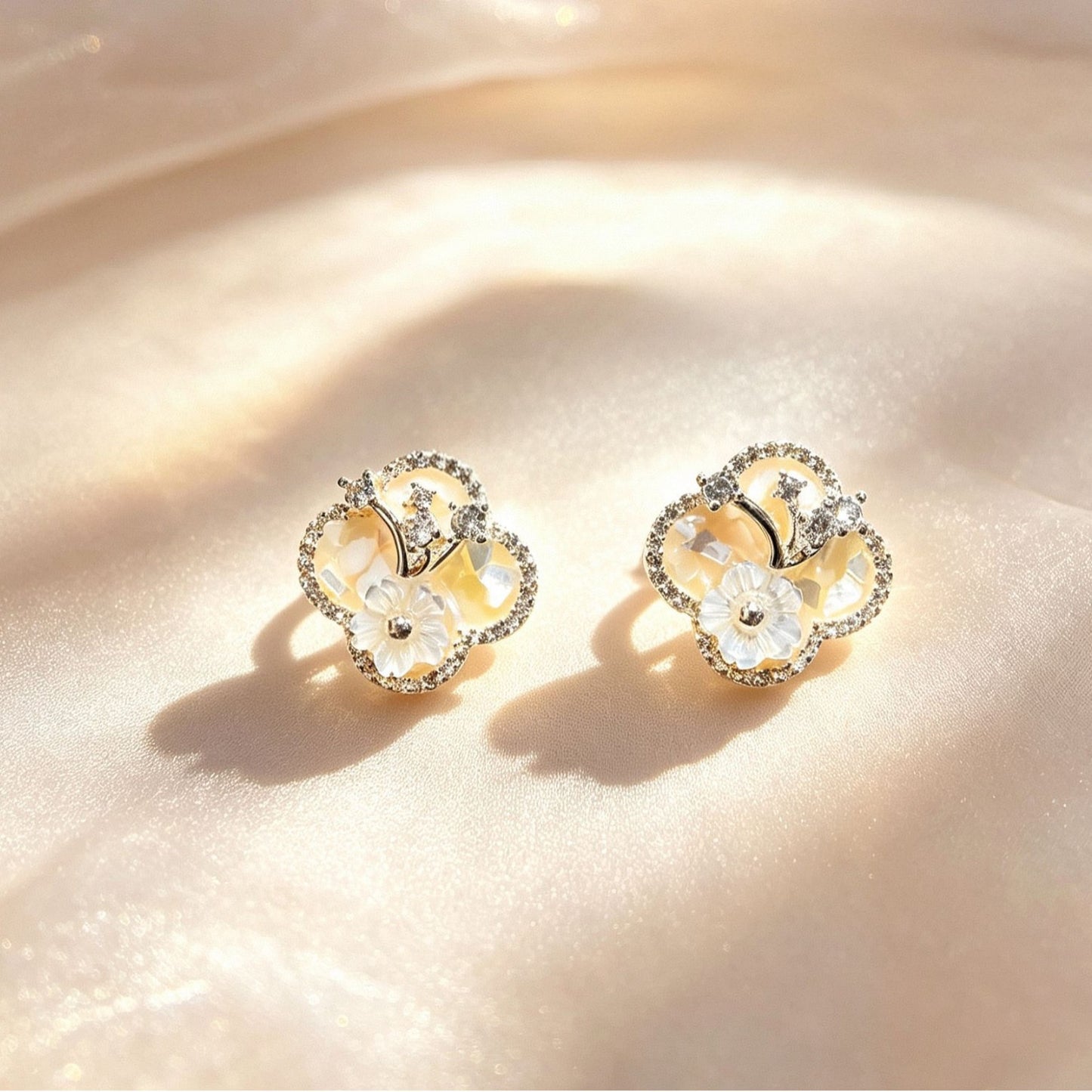 Women's Inlaid Natural Shell Light Luxury Sense Versatile Niche Stud Earrings