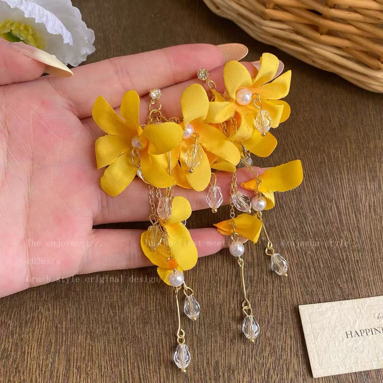 Women's Bright Holiday Super Fairy Yellow Flower Tassel Seaside Atmosphere Rings