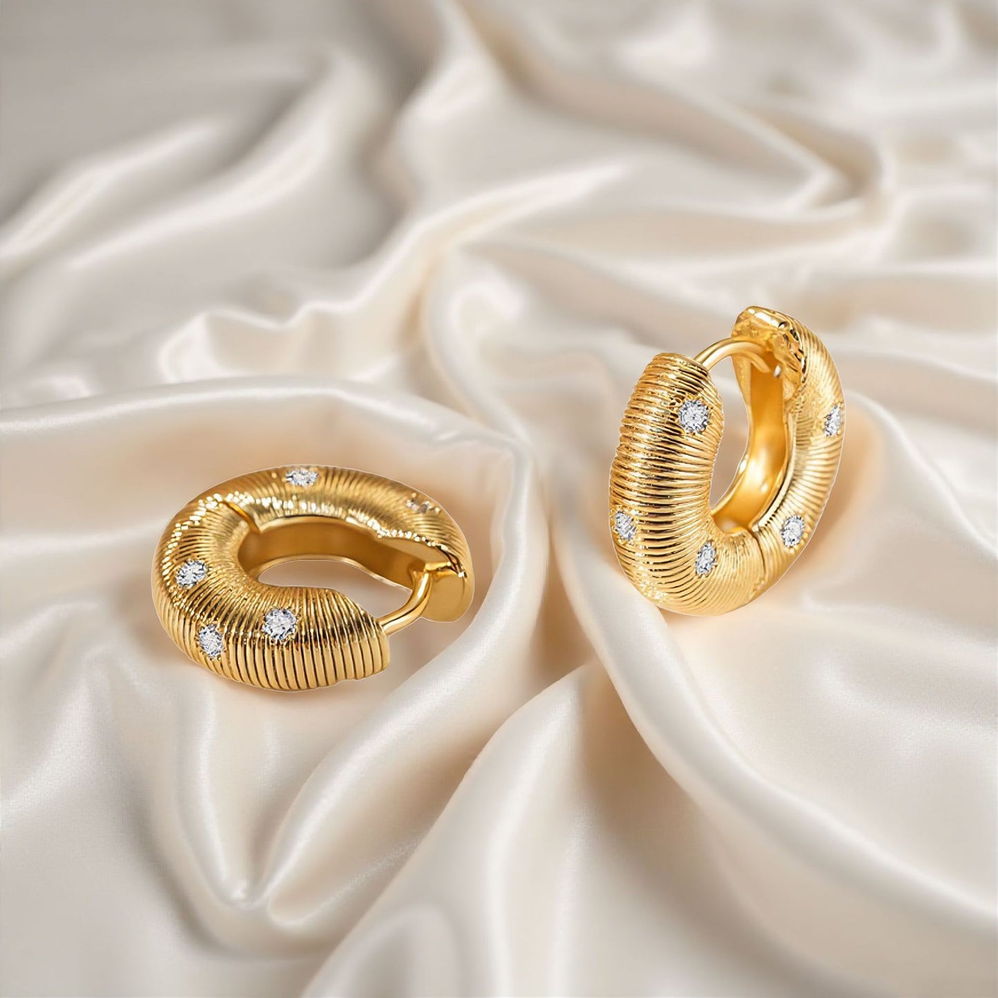 Design Clip Brass Gold Plated Texture Personalized Cold Ear Buckle