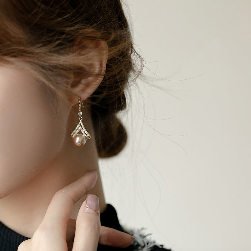 Fashion Simple Niche High-grade Pearl Champagne Earrings