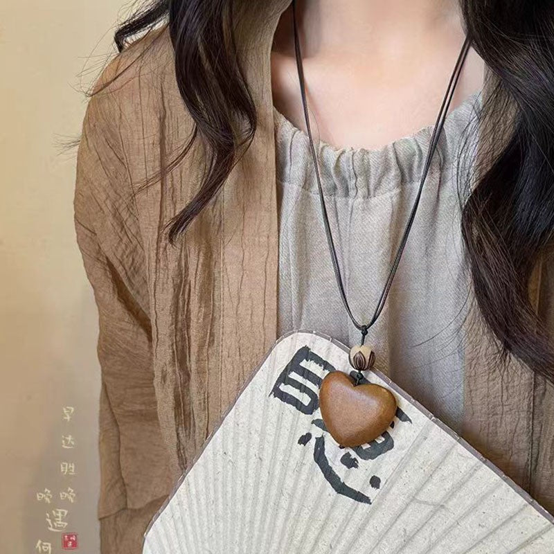 Women's Long Feather Retro Ethnic Personality Sweater Necklaces