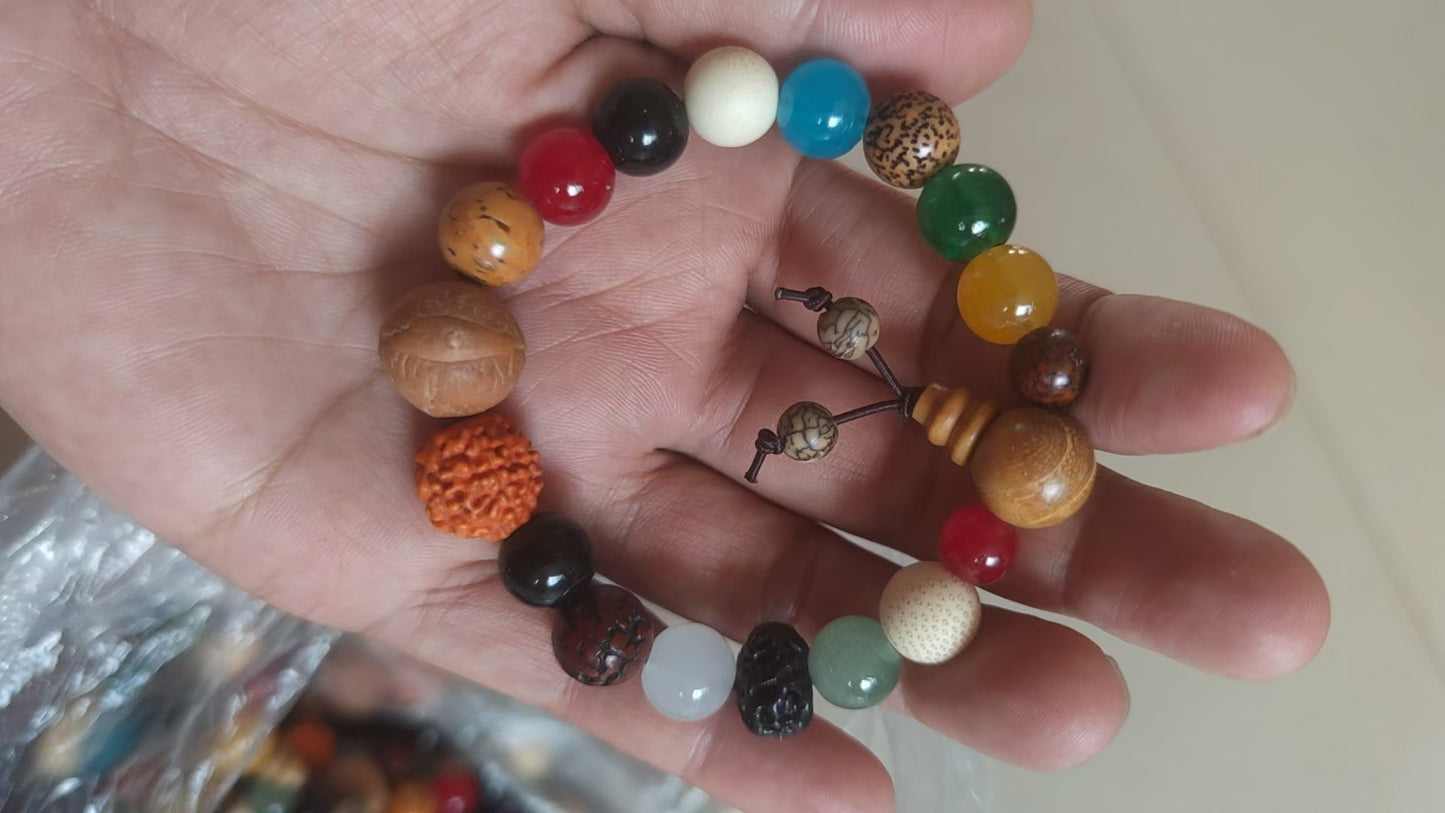 Bodhi Seed Eighteen Prayer Beads Buddha Cultural Artifact Bracelet