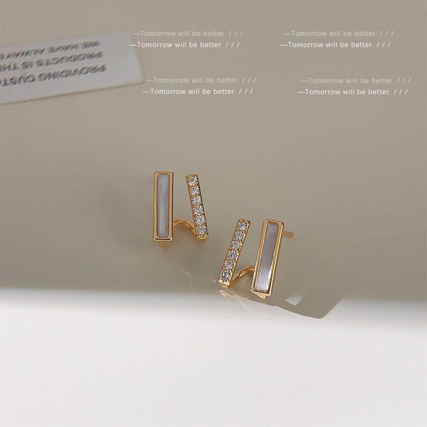Micro Inlaid Zircon Geometric Niche Affordable Luxury Fashion High-grade Stud Earrings