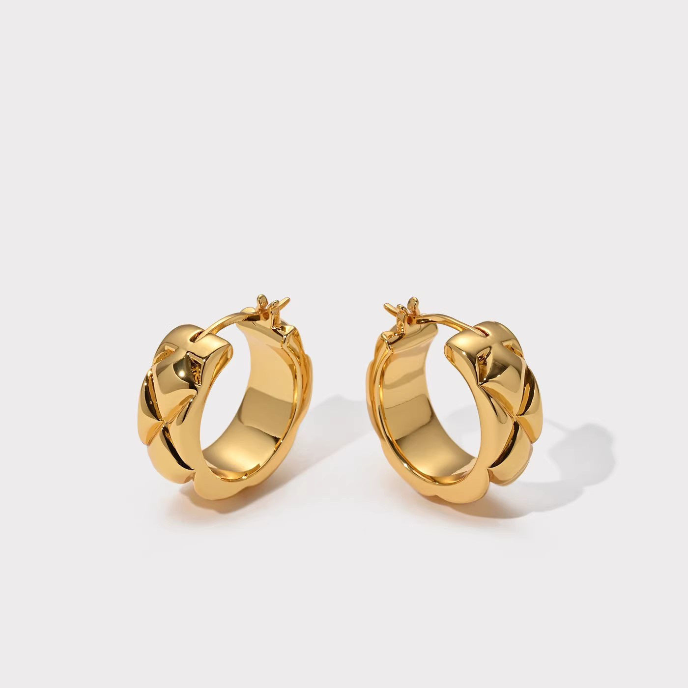 Simple Metal Gold Sier Color Light Luxury Minority Ear Buckle