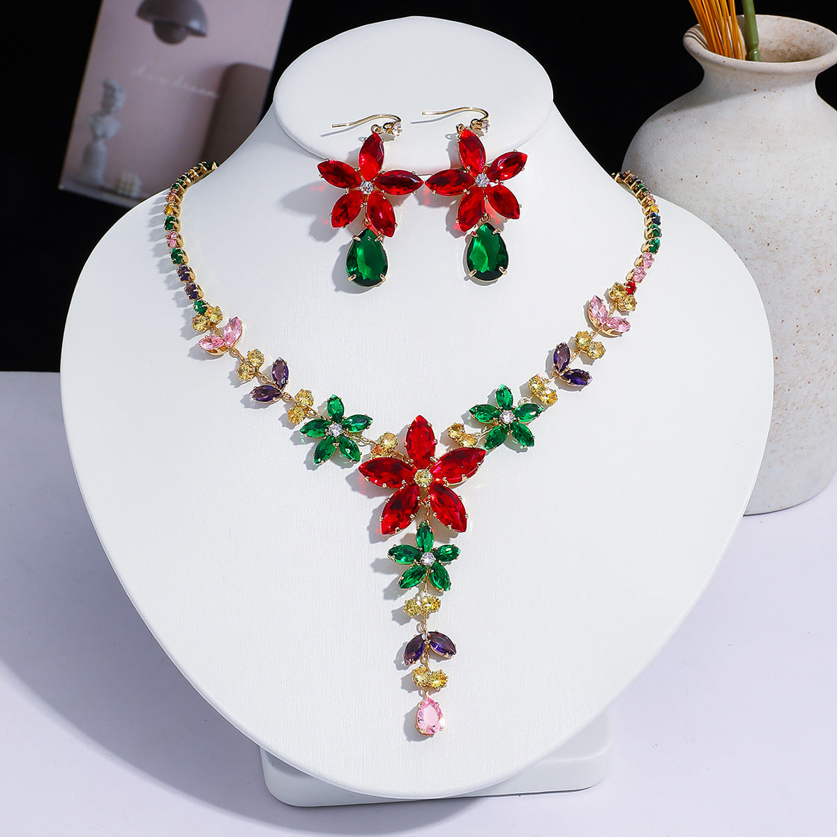 Fashion Trend Zircon Green Butterfly Tassel Necklace