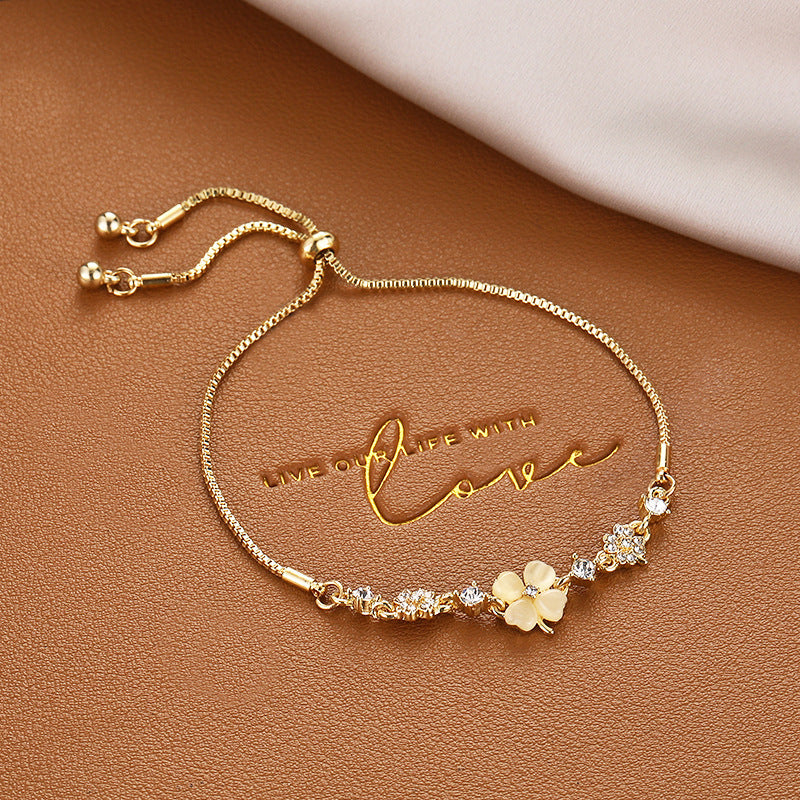 Vintage Pearl Female Style Design Simple Cold Bracelet