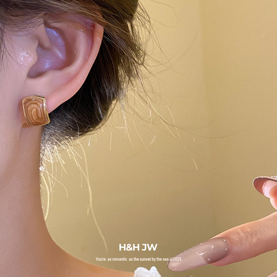 Women's Needle Drop Oil Square Retro Personality Minimalism Fashion Earrings