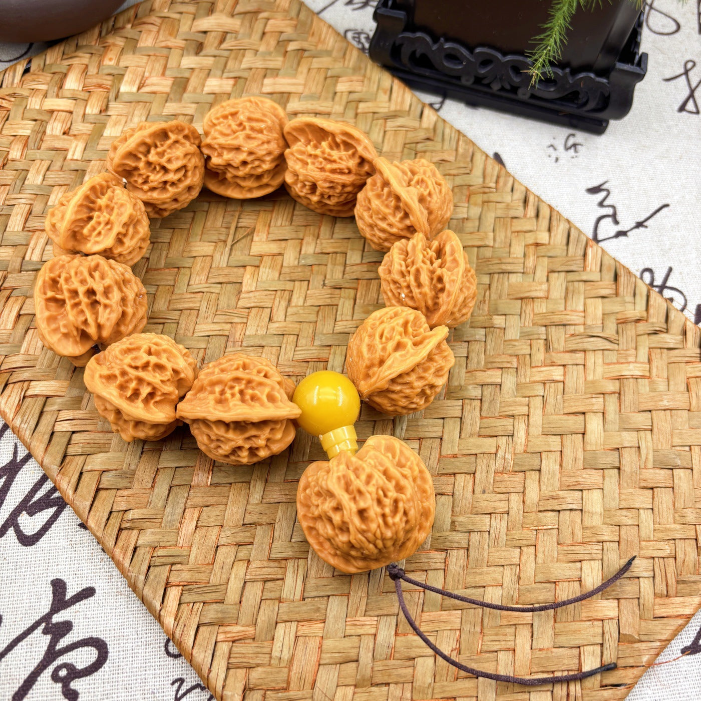 Men's Wild Pecan Primary Color Grinding Plate Big Belly Autumn Bracelet
