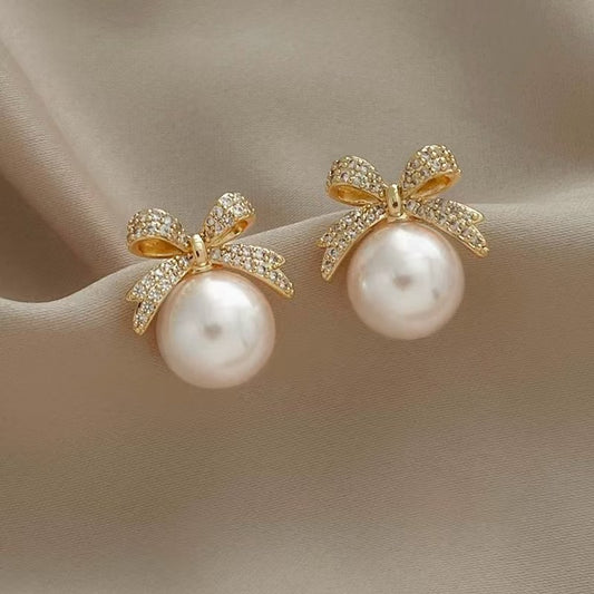 Golden Versatile Pearl With Ear Mosquito Coil Clip Stud Earrings