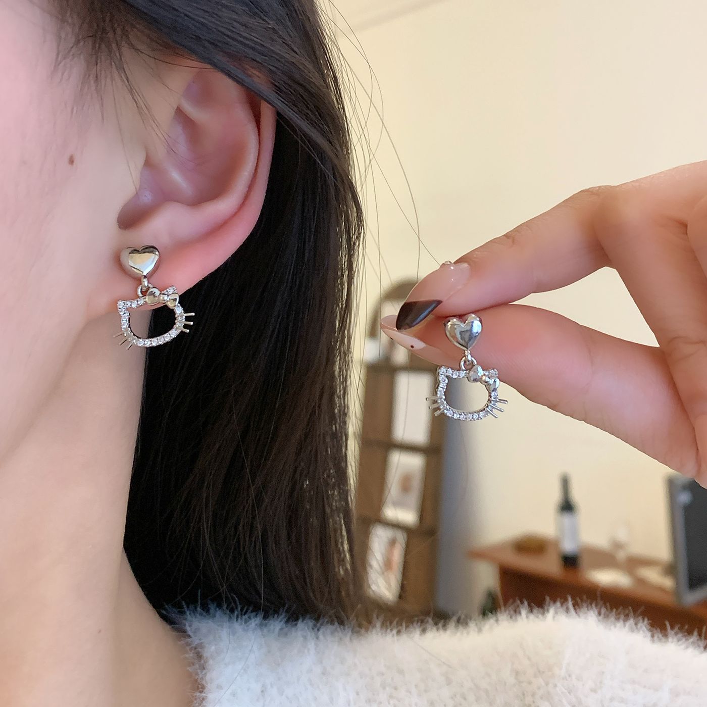 Women's Style Light Luxury Copper Micro Inlaid Zircon Earrings