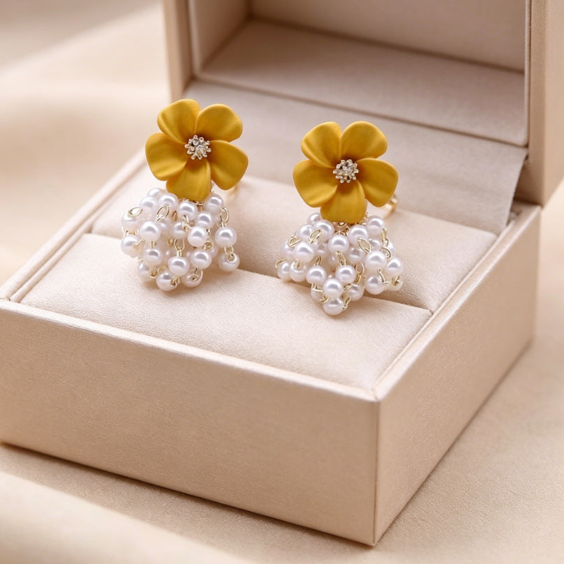 Temperament Inlaid Zircon Delicate Pearl High-grade Light Luxury Korean Style Stud Earrings