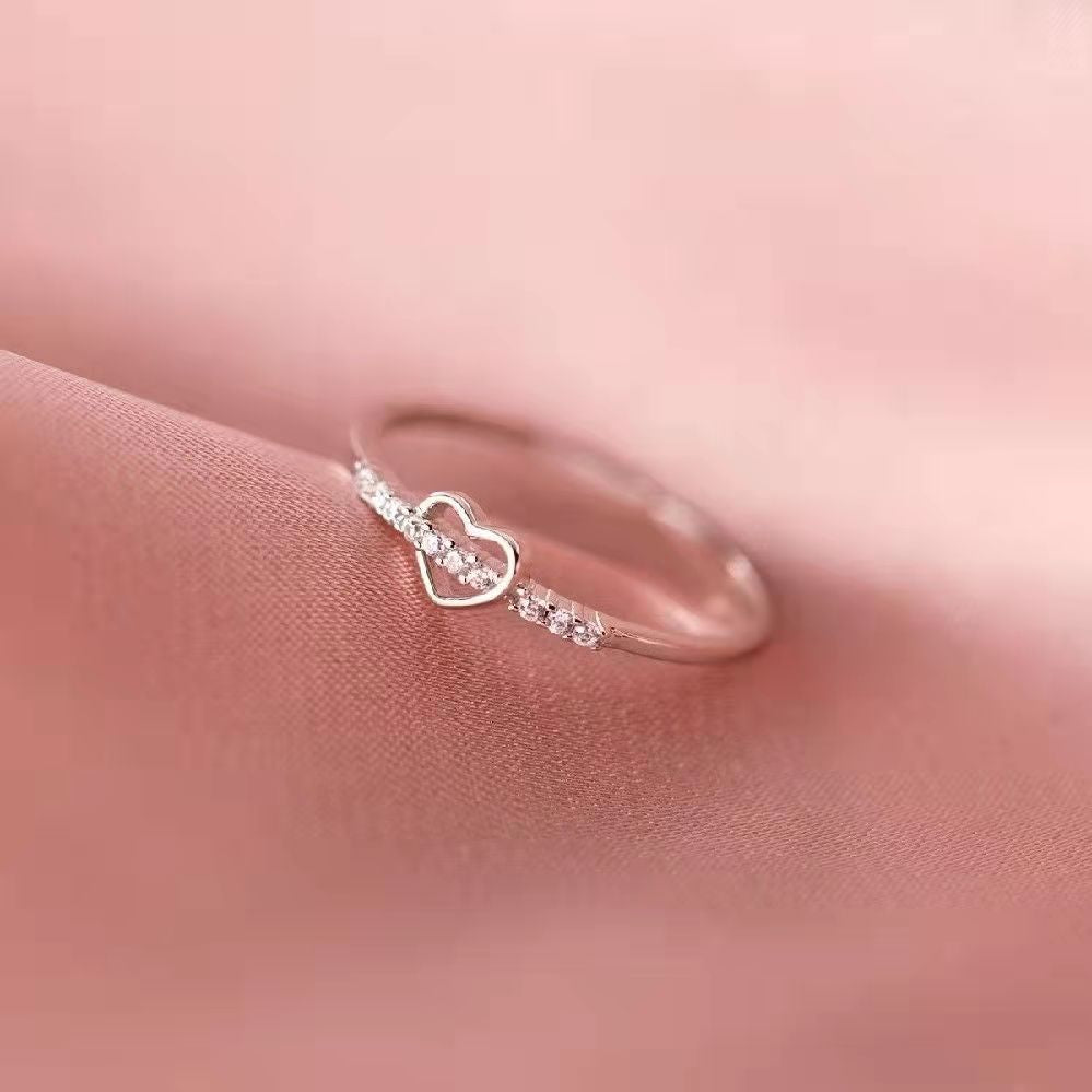 Hollow Out Love Heart-shaped Female Design Rings