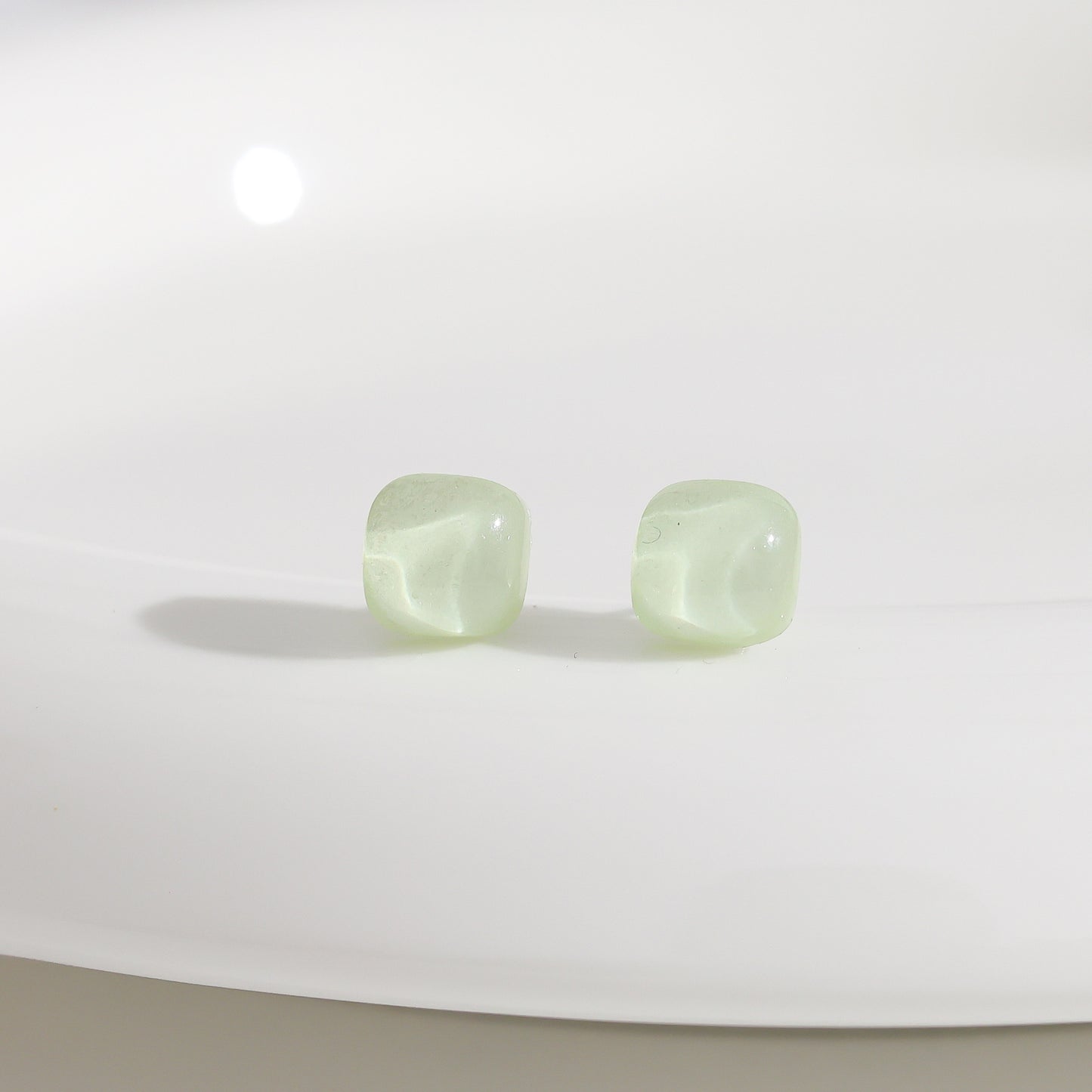 Women's Resin Square Fashion Fresh Small Simple Stud Earrings