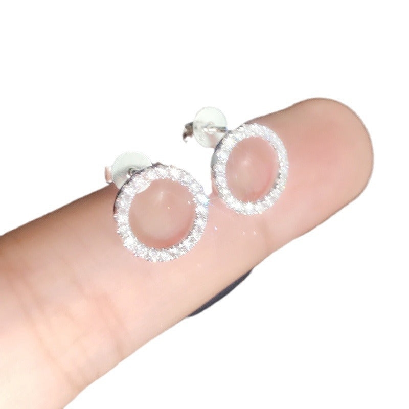 Women's Inlaid Circle Zircon Simple Sense Western Style Light Luxury Flash Stud Earrings