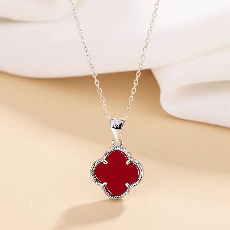 Women's Korean Style Four-leaf Clover Elegant Clavicle Necklaces