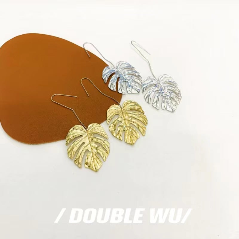 Vintage Alloy Long Leaf Hollow Metal Earrings