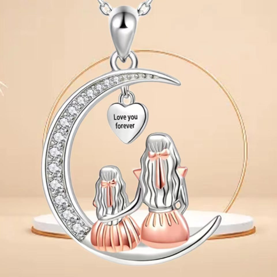 Women's Brocade Elegant Crescent Moon Personality Simple Mother's Necklaces