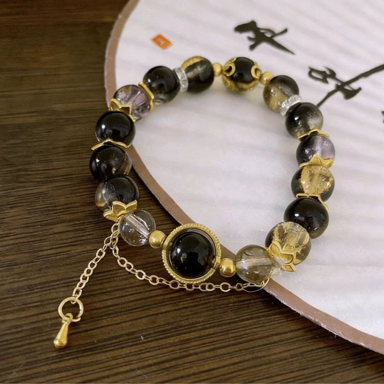 Women's Black Colored Glaze Beaded Graceful Personality Bracelet