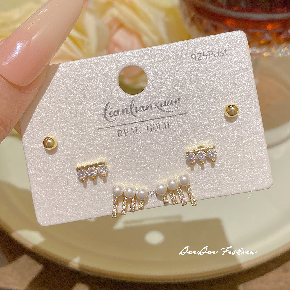 Women's Needle One Card Three Pairs Earings Small Delicate Summer High-grade Stud Earrings
