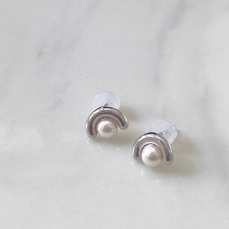 Flour Light Milky White Pearl Female Sterling Earrings