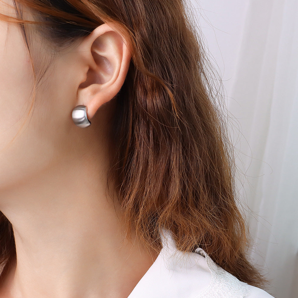 Cool Style Simple Fashionable Temperament Titanium Steel Gold Earrings